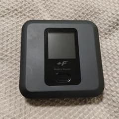 FUJISOFT +FS040W モバイルルーター 本体 - メルカリ