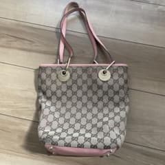 GUCCIのサムネイル