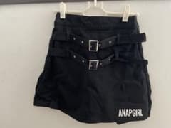 ショートパンツのサムネイル
