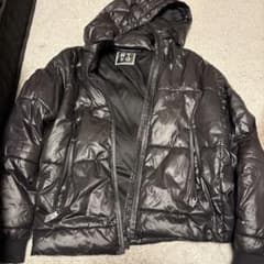 アダムスジャグラー RTEG/FR フード付きダウンジャケット ブラック