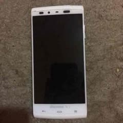 AQUOS PHONE si SH-07Eのサムネイル