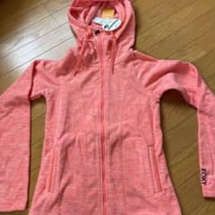 ROXY 未使用品のパーカーのサムネイル