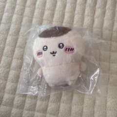 ちいかわ くりまんじゅう マスコット おすわりぬいぐるみのサムネイル