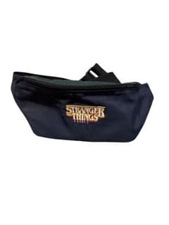 STRANGER THINGS ボディバッグ ウエストポーチ　ストシンのサムネイル