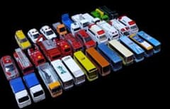 まとめ売り】多様な車両が揃ったトミカ 32個 - メルカリ