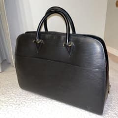 Louis Vuitton エピ ソルボンヌ レザー ビジネス バッグ ブラックのサムネイル