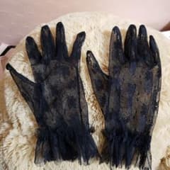 黒のレース手袋のサムネイル