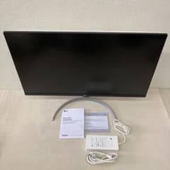LG 31.5インチ 4Kモニター 32UP550N-W - メルカリ