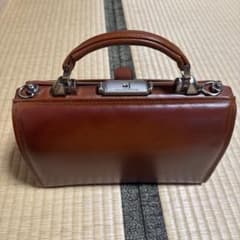 ミニダレスバッグ 本革のサムネイル