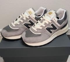 新品☆New Balance U574LGT1 23.5cm グレーのサムネイル