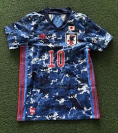 岩崎 悠人　日本代表ユニフォーム　10番　サイン入り　E-1サッカー選手権 岩崎 悠人 日本代表ユニフォーム 10番 サイン入り E-1サッカー選手権