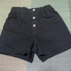 専用　GU ショートパンツ 140のサムネイル