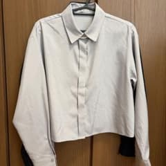 earth music&ecology パール付きシャツ　2着セットのサムネイル