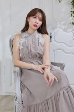 ぷ*ゅ様 herlipto notting hill belted dressのサムネイル