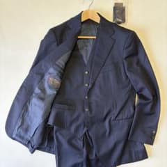 【美品】ユニバーサルランゲージ×カノニコ スリーピーススーツ ネイビー 本切羽 美品】ユニバーサルランゲージ×カノニコ スリーピーススーツ ネイビー