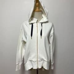 未使用 B フード付きパーカー S タグ付き