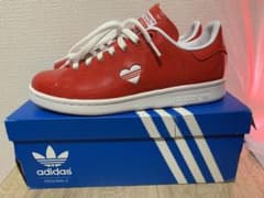 アディダス STANSMITH ハートモチーフ　adidas スニーカーのサムネイル