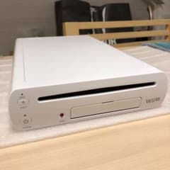G2様専用　Nintendo WiiU 32GB 白 本体のみのサムネイル