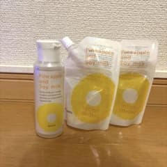 Pineapple and Soy milk lotion 1本+詰め替えセットのサムネイル