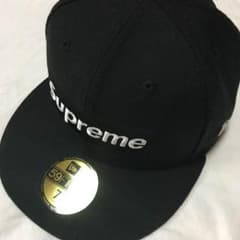 Supremeキャップのサムネイル