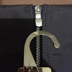 ヴィトンのスーツ入れのサムネイル