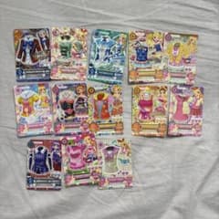 アイカツ トレーディングカード 13枚セット - メルカリ