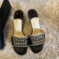 ⭐️CHANEL ⭐️ロゴ刺繍 ミュール サンダル ブラック 36 - メルカリ