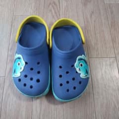 Crocs Finding Dory 샌들 C13 19cm