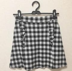 台形フリルスカートのサムネイル
