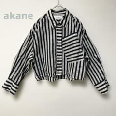 akane あうむ ストライプシャツ デザインシャツ ブラウス 短丈トップス 