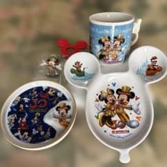東京ディズニーリゾート30周年スーベニアセット おまけ付き - メルカリ