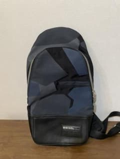 DIESEL ボディバッグ＊中古美品のサムネイル