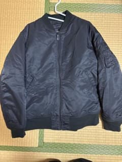 ユニクロMA-1 XL ブラックのサムネイル