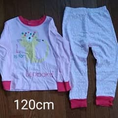 パジャマのサムネイル
