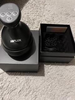 NIPLUX ヘッドスパプレミアム　マッサージ機のサムネイル