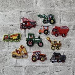 働く車 刺繍ワッペン はたらくくるま アイロンワッペン トラクター　消防車のサムネイル