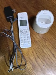 Panasonic コードレス電話機 KX-FKD509-T 使用期間短い 美品のサムネイル