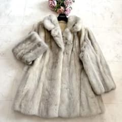 サファイアミンク 裏地総柄 毛並み〇 なめし柔らか リアルファー コート 本毛皮 サファイアミンク リアルファーコート 毛皮 ボリューム◎毛並み