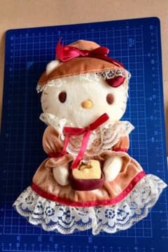 キティちゃん ぬいぐるみのサムネイル
