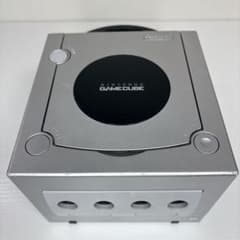 Nintendo ゲームキューブ　シルバー 本体　ソフト読み込みOKのサムネイル
