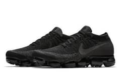 NIKE AIR VAPORMAX ヴェイパーマックス 売り切りのサムネイル