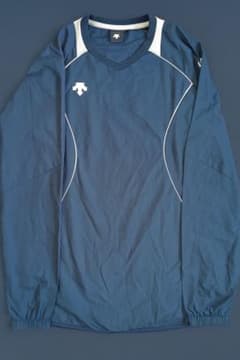 DESCENTE バレーボール　長袖ピステ　(1週間の間だけ値下げしました)のサムネイル