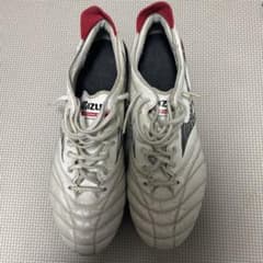 Mizuno サッカーシューズ スパイク ホワイト/レッド 取り替え式のサムネイル