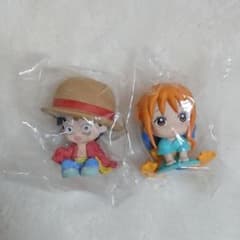 ONE PIECE モドらせ隊 ルフィ ナミ　ワンピース ガチャガチャのサムネイル