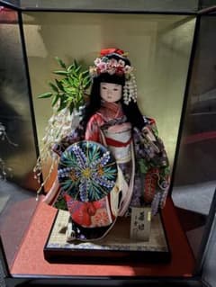愛*莉様 藤娘 日本人形 ガラスケース入り 玉童作 - メルカリ