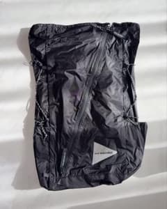 and wander sil daypack リュック　ブラック