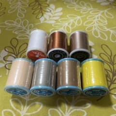 ミシン糸　まとめ売り　白ベージュ黄色茶色系のサムネイル