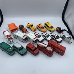 大*弘様 ① トミカ 18台　まとめて　パトカー　消防　警視庁のサムネイル