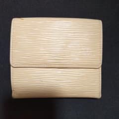 LOUIS VUITTON 2つ折り財布のサムネイル
