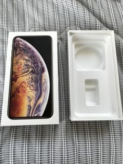 iPhone Xs Max 64GBのサムネイル